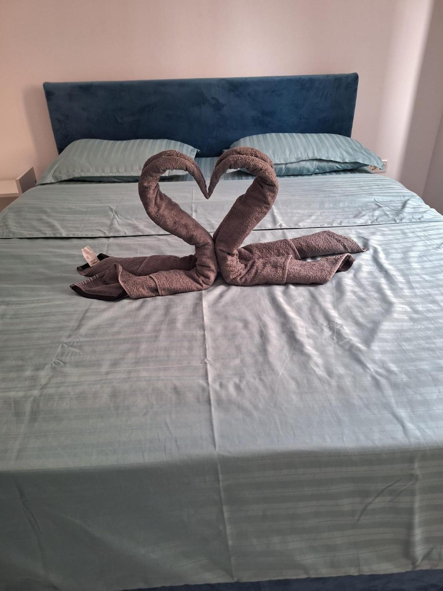 Luxury Daniel Apartament Residence Militari Roşu Exteriér fotografie